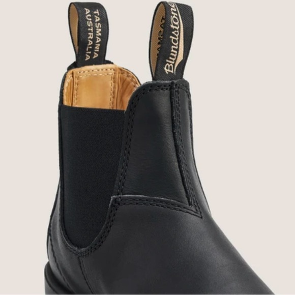 Blundstone Men's Black Leather Boots - Picture 4 of 13